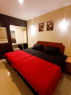 Marina HOMESTAY JETI LUMUT MANJUNG